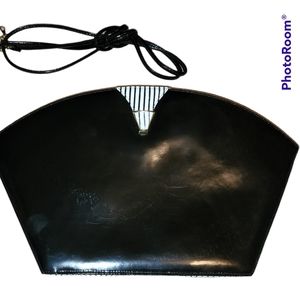 Carey Adina vintage 1987 black white purse